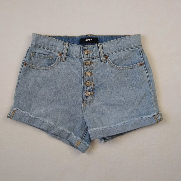 Aero Women's Mom Short Button Fly Light Wash Denim Casual Size 2 - Picture 1 of 4
